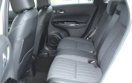 Honda Fit, 2021 год, 1 000 000 рублей, 24 фотография