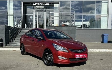 Hyundai Solaris II рестайлинг, 2015 год, 930 000 рублей, 3 фотография