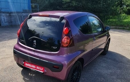 Peugeot 107 I рестайлинг, 2013 год, 500 000 рублей, 3 фотография