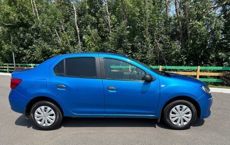 Renault Logan II, 2015 год, 850 000 рублей, 4 фотография