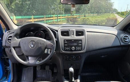 Renault Logan II, 2015 год, 850 000 рублей, 12 фотография