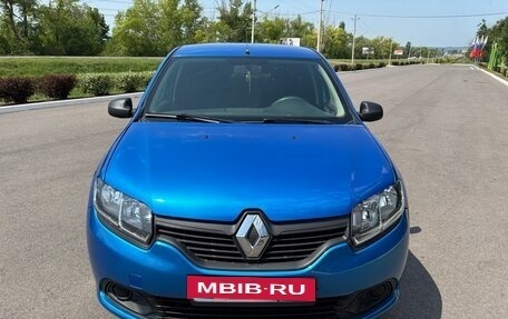 Renault Logan II, 2015 год, 850 000 рублей, 11 фотография