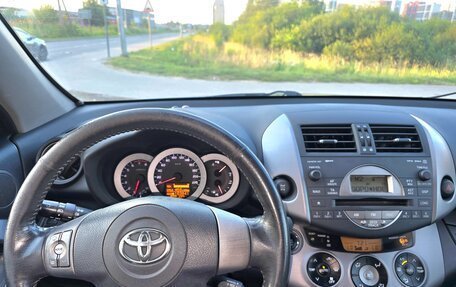 Toyota RAV4, 2008 год, 1 030 000 рублей, 18 фотография