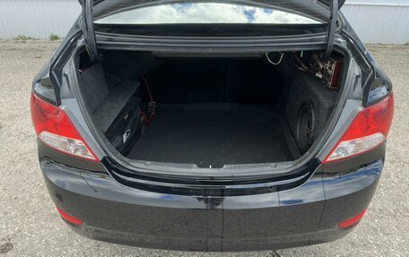 Hyundai Solaris II рестайлинг, 2013 год, 850 000 рублей, 13 фотография