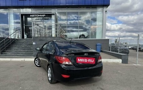 Hyundai Solaris II рестайлинг, 2013 год, 850 000 рублей, 7 фотография