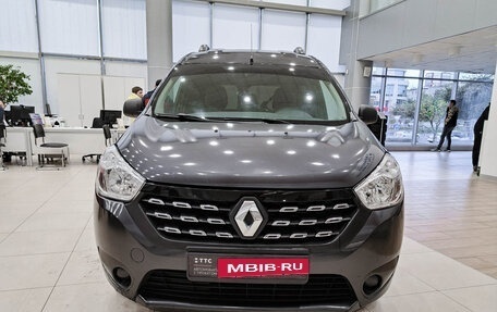 Renault Dokker, 2018 год, 962 000 рублей, 2 фотография