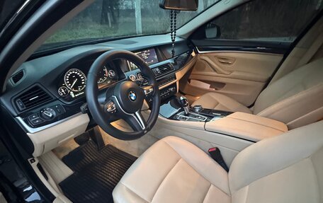 BMW 5 серия, 2015 год, 2 300 000 рублей, 8 фотография
