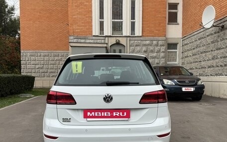 Volkswagen Golf Sportsvan I, 2018 год, 1 748 000 рублей, 2 фотография