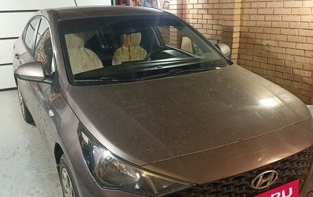 Hyundai Solaris II рестайлинг, 2020 год, 1 650 000 рублей, 1 фотография