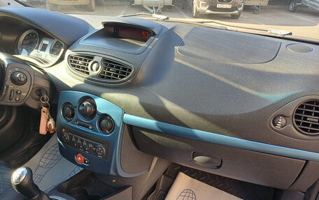 Renault Clio III, 2008 год, 380 000 рублей, 9 фотография