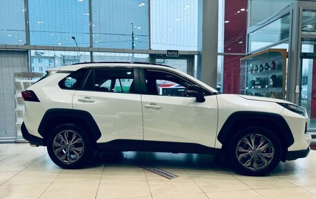Toyota RAV4, 2025 год, 4 050 000 рублей, 2 фотография