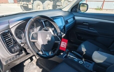 Mitsubishi Outlander III рестайлинг 3, 2013 год, 1 270 000 рублей, 7 фотография