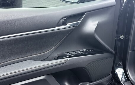 Toyota Camry, 2023 год, 3 900 000 рублей, 9 фотография