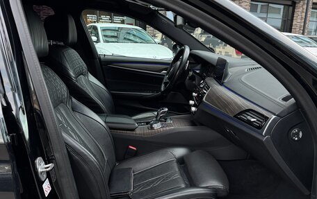 BMW 5 серия, 2019 год, 3 820 000 рублей, 13 фотография