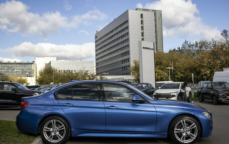 BMW 3 серия, 2018 год, 2 542 000 рублей, 4 фотография