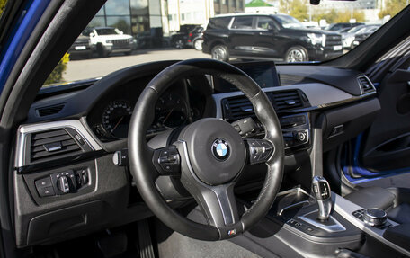 BMW 3 серия, 2018 год, 2 542 000 рублей, 18 фотография