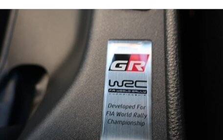 Toyota Yaris, 2022 год, 2 250 007 рублей, 30 фотография