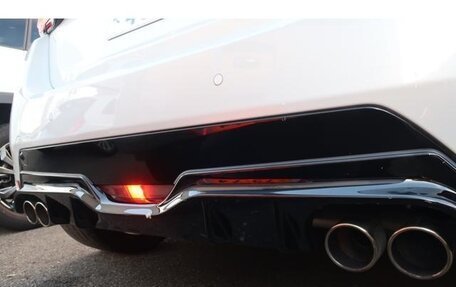 Toyota Yaris, 2022 год, 2 250 007 рублей, 32 фотография