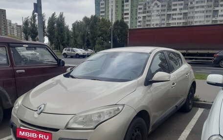 Renault Megane III, 2010 год, 499 000 рублей, 3 фотография