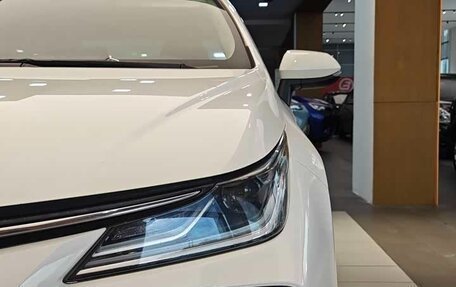Toyota Corolla, 2022 год, 1 356 551 рублей, 2 фотография