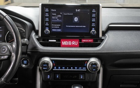 Toyota RAV4, 2021 год, 2 998 000 рублей, 14 фотография