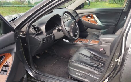 Toyota Camry, 2007 год, 1 050 000 рублей, 10 фотография