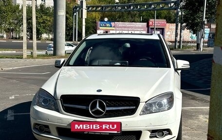 Mercedes-Benz C-Класс, 2010 год, 1 150 000 рублей, 13 фотография