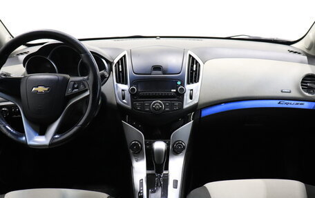 Chevrolet Cruze II, 2012 год, 695 000 рублей, 7 фотография