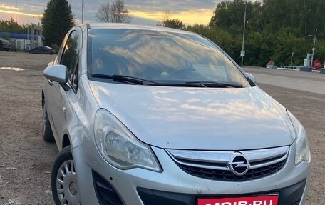 Opel Corsa D, 2012 год, 420 000 рублей, 1 фотография