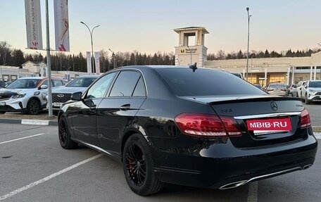 Mercedes-Benz E-Класс, 2015 год, 1 950 000 рублей, 7 фотография