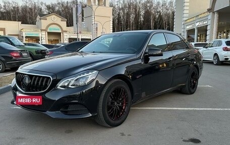 Mercedes-Benz E-Класс, 2015 год, 1 950 000 рублей, 8 фотография