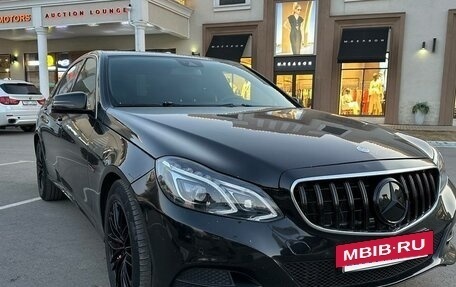 Mercedes-Benz E-Класс, 2015 год, 1 950 000 рублей, 5 фотография