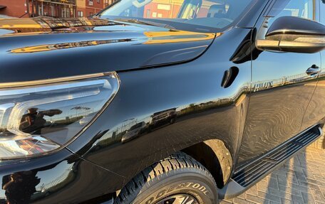 Toyota Hilux VIII, 2022 год, 5 200 000 рублей, 6 фотография