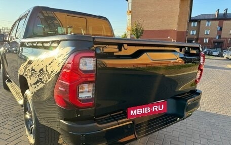Toyota Hilux VIII, 2022 год, 5 200 000 рублей, 9 фотография