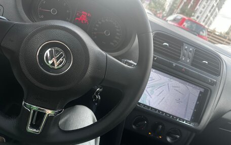 Volkswagen Polo VI (EU Market), 2012 год, 840 000 рублей, 10 фотография