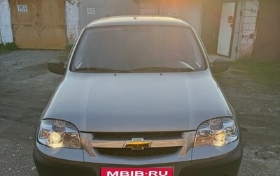 Chevrolet Niva I рестайлинг, 2011 год, 650 000 рублей, 1 фотография