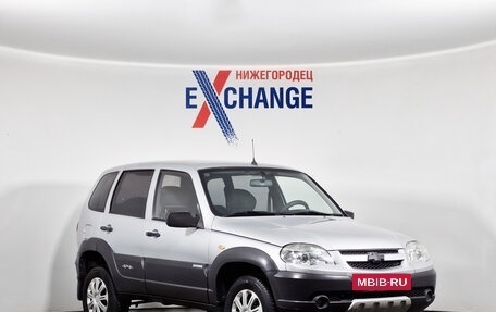 Chevrolet Niva I рестайлинг, 2010 год, 449 000 рублей, 2 фотография