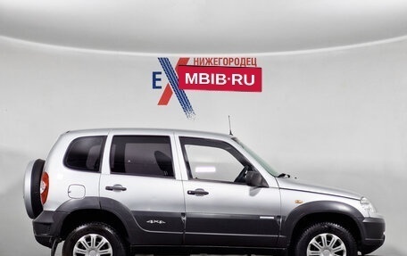 Chevrolet Niva I рестайлинг, 2010 год, 449 000 рублей, 3 фотография