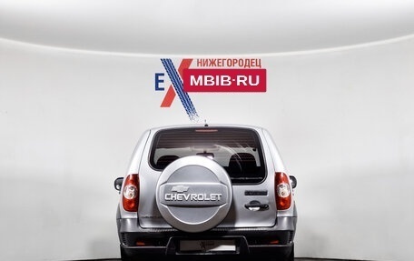 Chevrolet Niva I рестайлинг, 2010 год, 449 000 рублей, 5 фотография