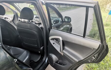 Toyota RAV4, 2007 год, 1 550 000 рублей, 10 фотография