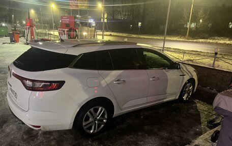 Renault Megane IV, 2018 год, 1 680 000 рублей, 5 фотография