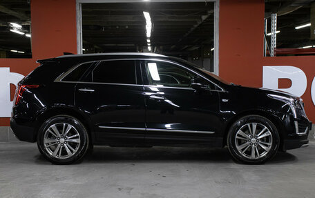 Cadillac XT5 I рестайлинг, 2021 год, 3 298 000 рублей, 4 фотография