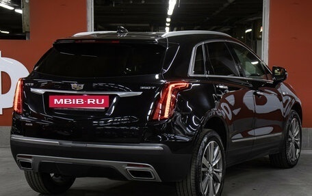 Cadillac XT5 I рестайлинг, 2021 год, 3 298 000 рублей, 5 фотография