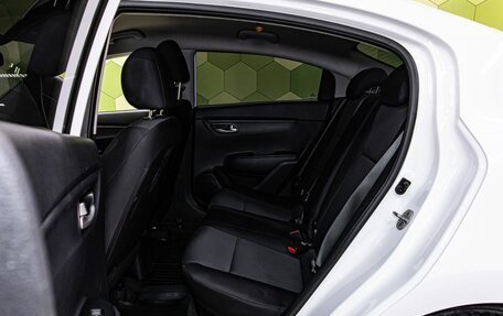 KIA Rio IV, 2022 год, 1 749 000 рублей, 12 фотография