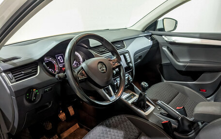Skoda Octavia, 2017 год, 1 100 000 рублей, 16 фотография