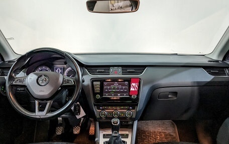 Skoda Octavia, 2017 год, 1 100 000 рублей, 14 фотография