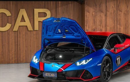 Lamborghini Huracán, 2020 год, 33 500 000 рублей, 9 фотография