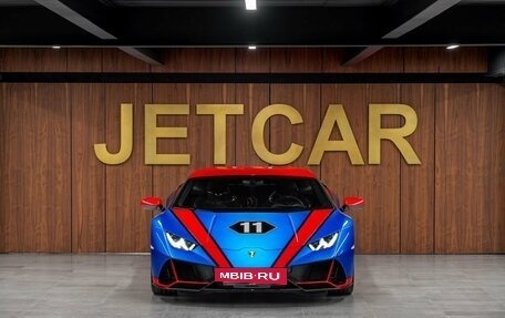 Lamborghini Huracán, 2020 год, 33 500 000 рублей, 2 фотография