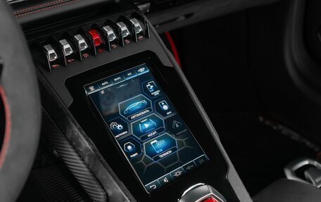 Lamborghini Huracán, 2020 год, 33 500 000 рублей, 18 фотография