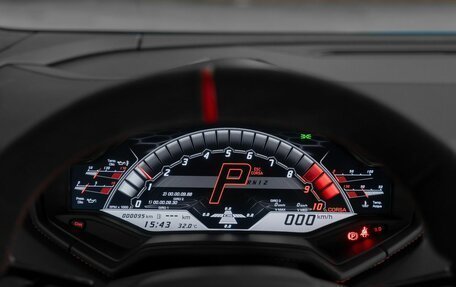 Lamborghini Huracán, 2020 год, 33 500 000 рублей, 26 фотография